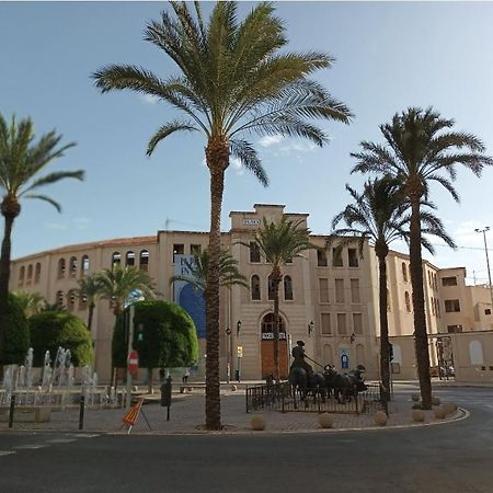 Estudio A Cerca Del Auditorio Y El Mercado Central De アリカンテ エクステリア 写真