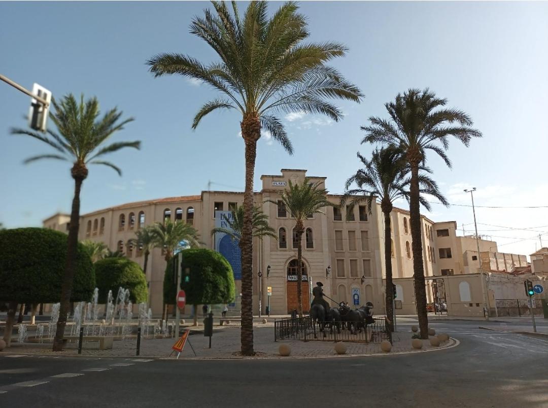 Estudio A Cerca Del Auditorio Y El Mercado Central De アリカンテ エクステリア 写真